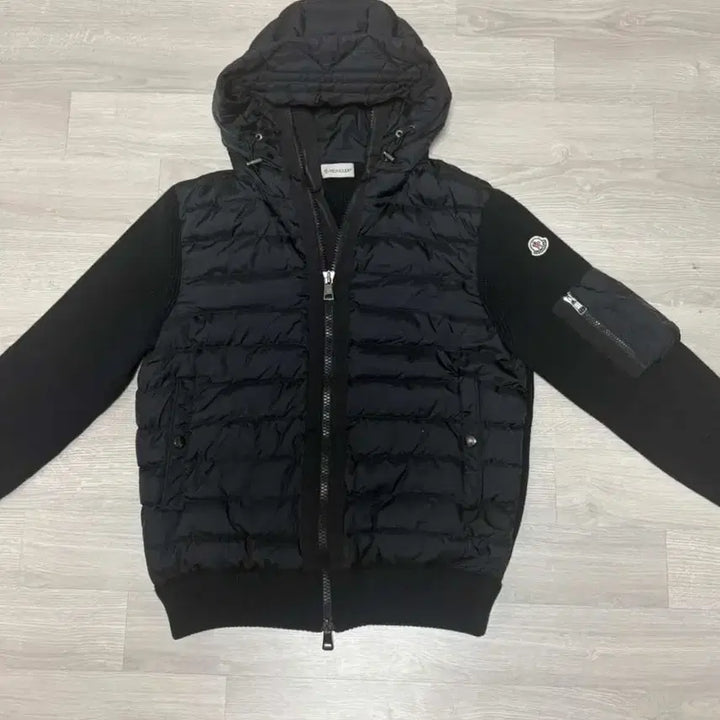 [SOLD OUT] 몽클레어 니트패딩