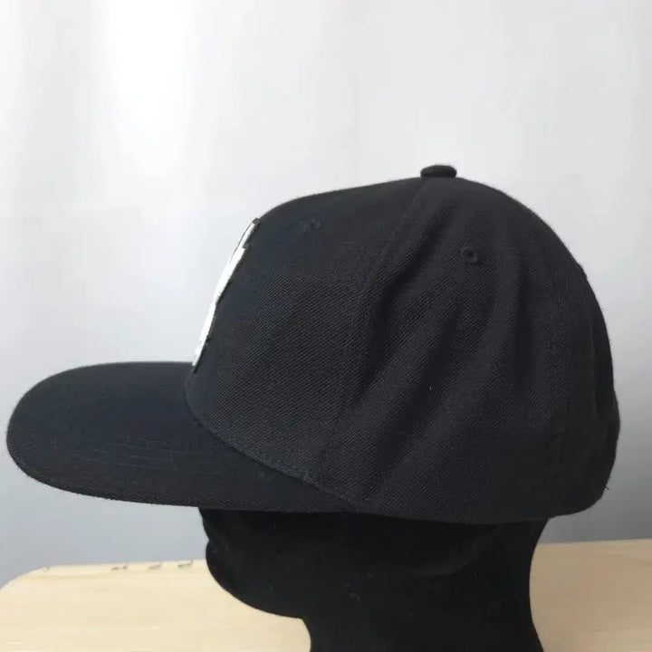 [SOLD OUT] 남 프리 스파이더 스냅백 모자