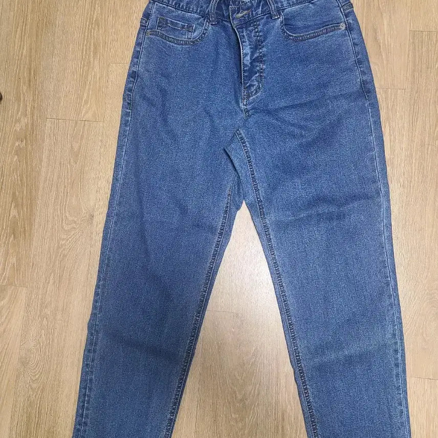 [BUNJANG] Mind Bridge Tapered Fit Denim Pants / 마인드브릿지 테이퍼드핏 데님 팬츠