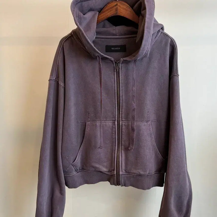 [BUNJANG] Beaker Crop Hoodie Zip-up / 비이커 크롭 후드 집업(정품)2025