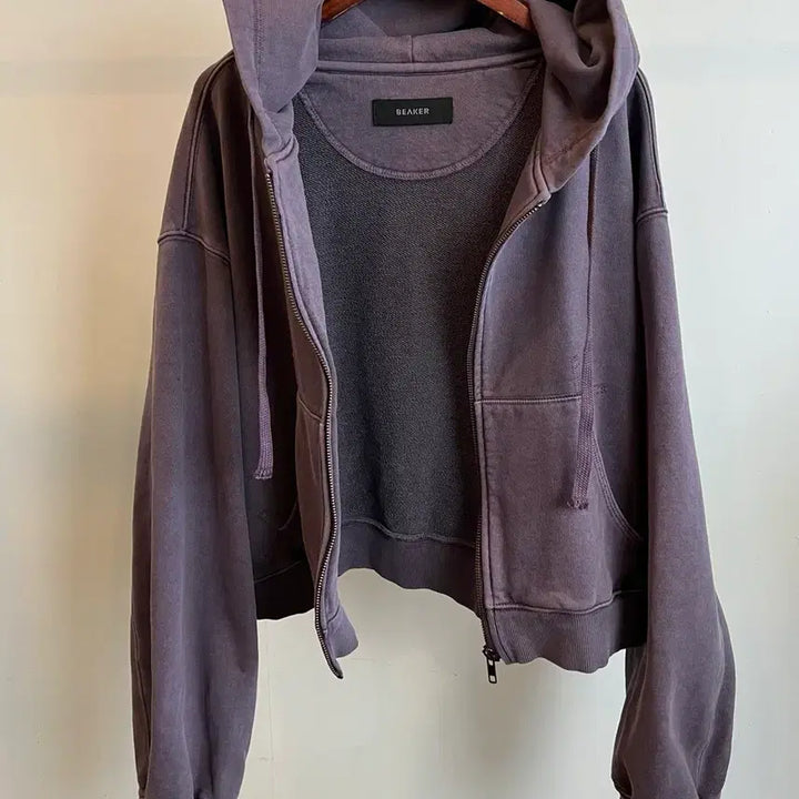 [BUNJANG] Beaker Crop Hoodie Zip-up / 비이커 크롭 후드 집업(정품)2025