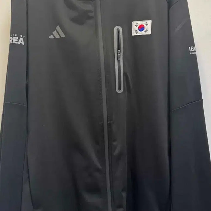[BUNJANG] iBk Zip-up Jacket / 상비군 집업