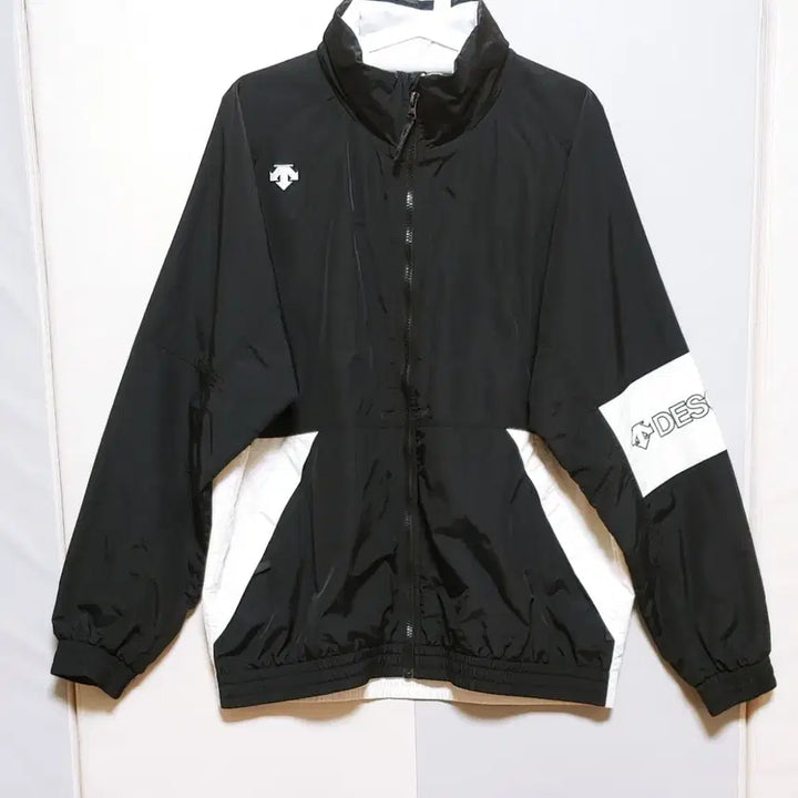 [BUNJANG] Descente Windbreaker Jacket Black / [XL] 데상트 춘추 바람막이 점퍼 블랙252