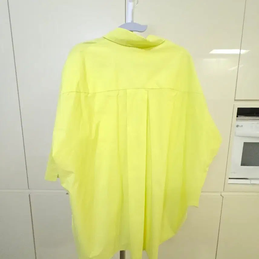 [BUNJANG] Neon Yellow Shirt / 형광 노란색 남방 셔츠