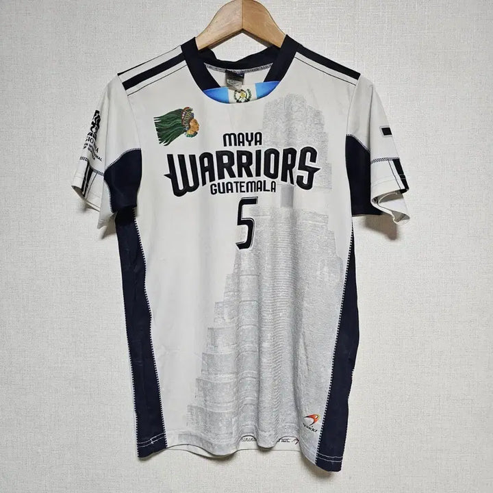 [BUNJANG] Maya Warriors Soccer Jersey (Size 97) / 미국국제학교 마야워리어스 사커티97사이즈