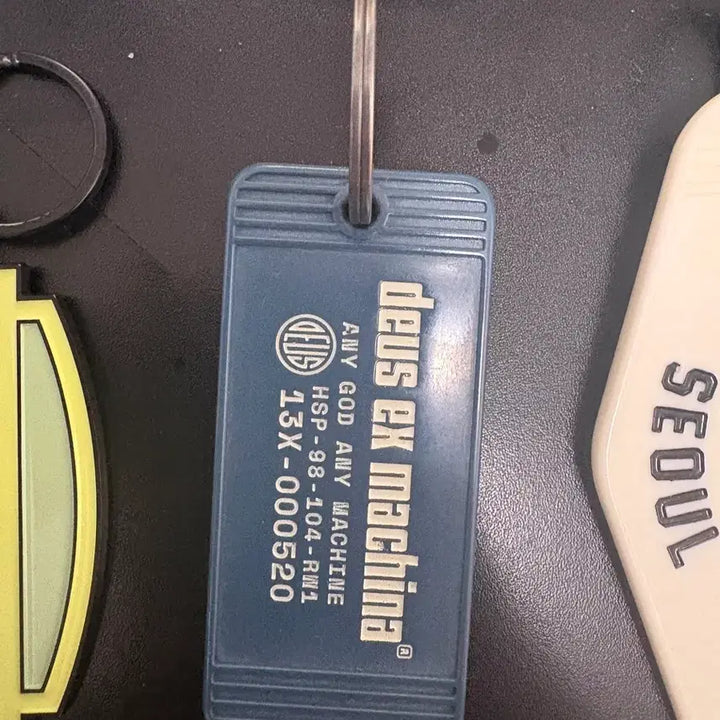 [BUNJANG] Carhartt &amp; Deus Keyring / 칼하트&amp;데우스 키링