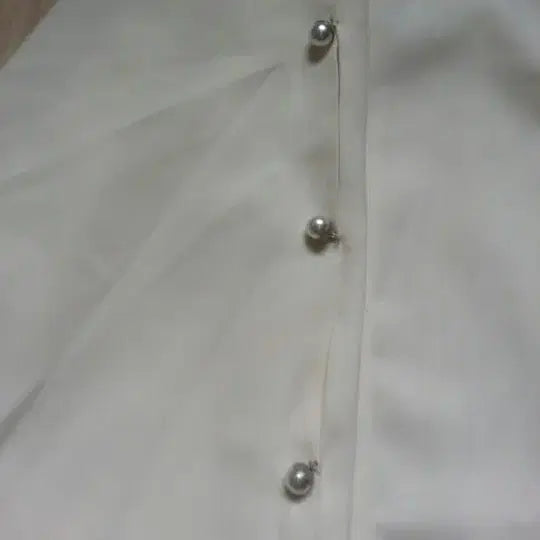 [BUNJANG] MOGG Ivory Pearl Blouse / 모그 블라우스ㅡ택달린새상품