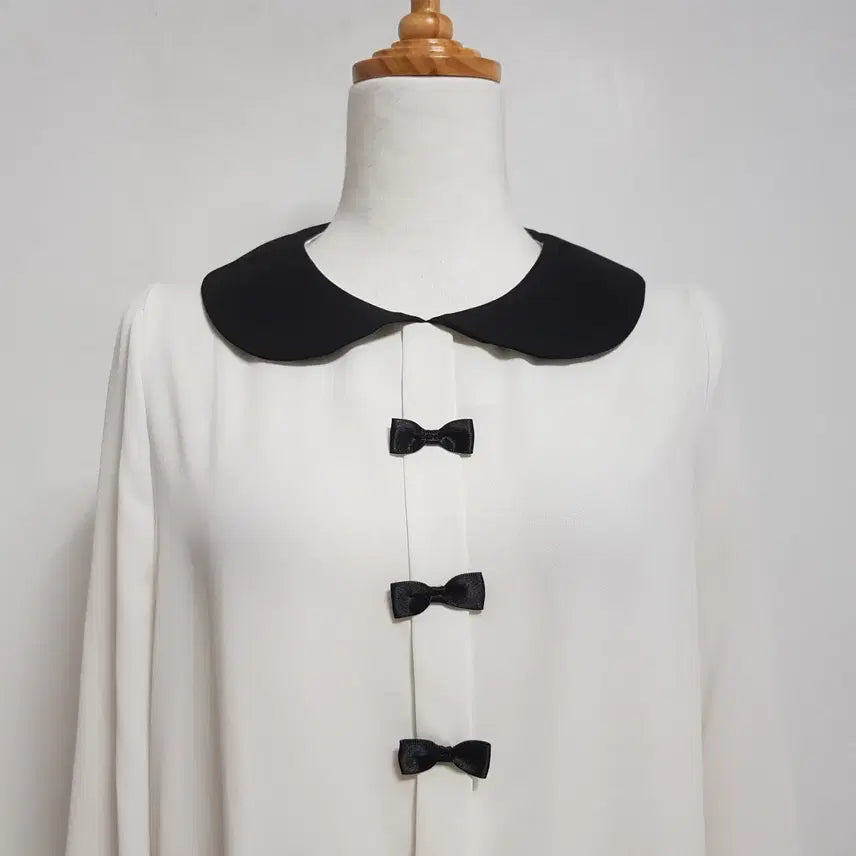 [BUNJANG] KERRI White Blouse / 4846/KERRI 여 free사이즈 화이트블라우스/내옷방