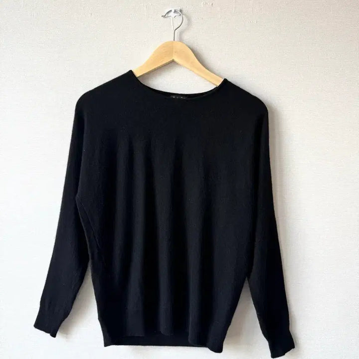 [SOLD OUT] (상태좋음) 마시모두띠 남성 캐시미어 9% 이탈리아얀 얇은 니트 xs 9