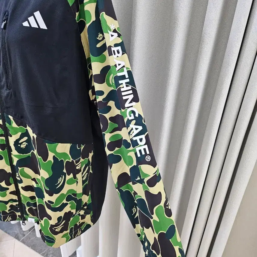 [BUNJANG] Adidas x BAPE Windready Jacket Black / 아디다스 x BAPE 윈드레디 자켓 블랙