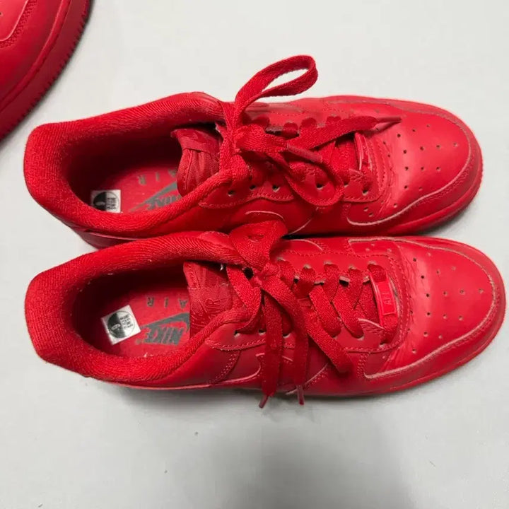 [BUNJANG] Nike Air Force Triple Red Sneakers / 나이키 에어포스 트리플레드 240 (박스X)