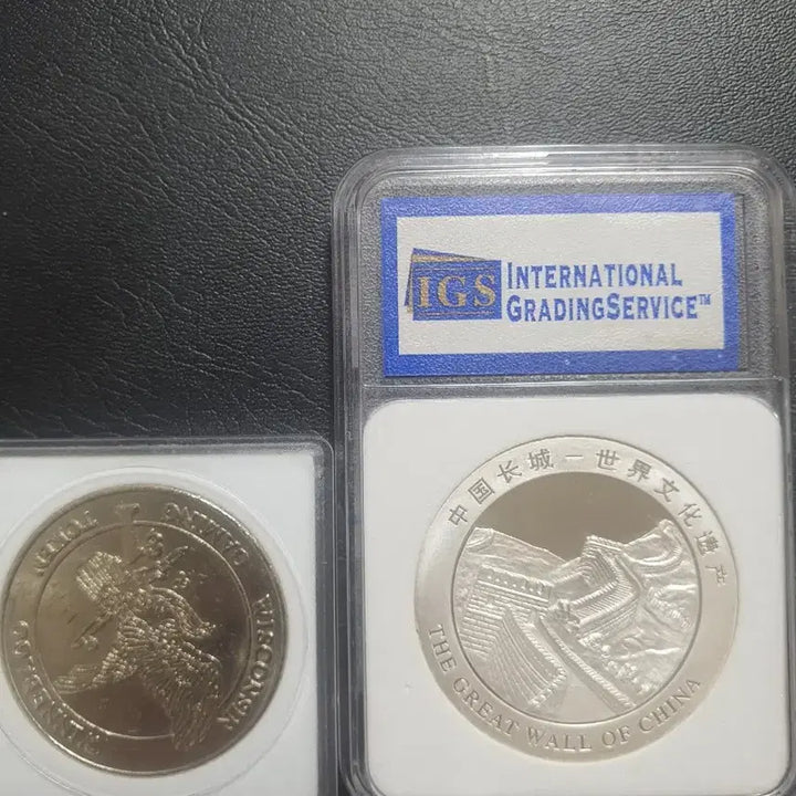 [BUNJANG] Commemorative Medals (2 Items) / 기념메달2점