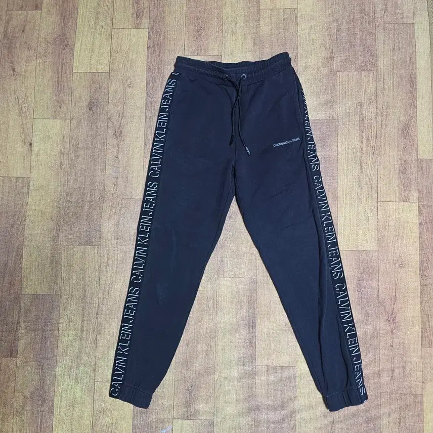 [BUNJANG] Calvin Klein Jogger Pants / 켈빈클라인매장판 조거팬츠~27프리사이즈