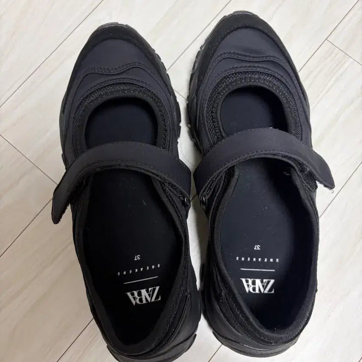 [BUNJANG] Zara Mary Jane Shoes / 자라 메리제인 슈즈