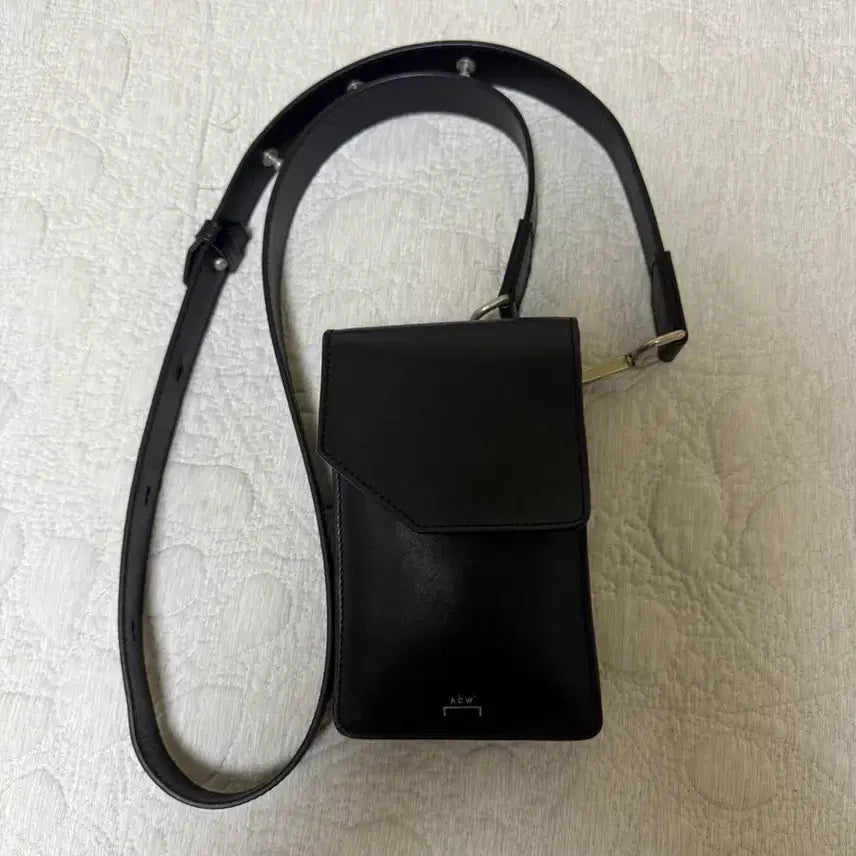 [BUNJANG] A-COLD-WALL* Crossbody Bag / 어콜드월 크로스 바디백