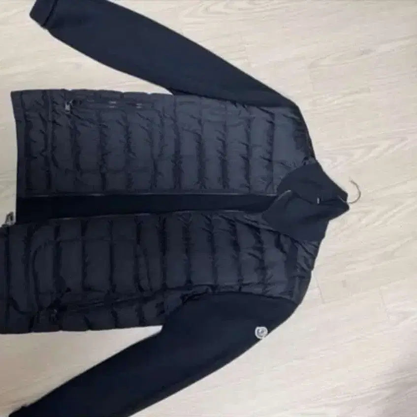 [SOLD OUT] 몽클레어 니트패딩