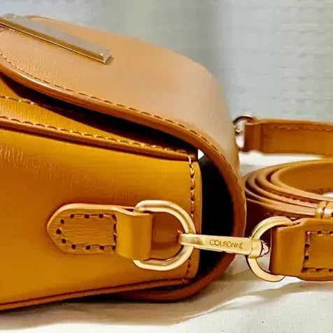 [SOLD OUT] [거의 새것.택포]쿠론 밀라 레이디 토트&amp;숄더&amp;크로스백(여성/여자핸드백)