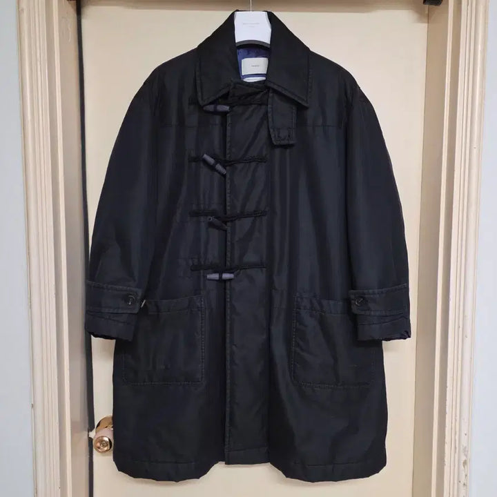[BUNJANG] Ourselfs Insulation Gabardine Duffle Coat Black / [1] 아워셀브스 인슐레이션 개버딘 더플 코트 블랙 ourselves