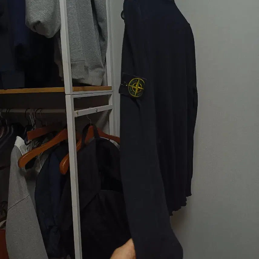 [SOLD OUT] (정품)스톤아일랜드 니트