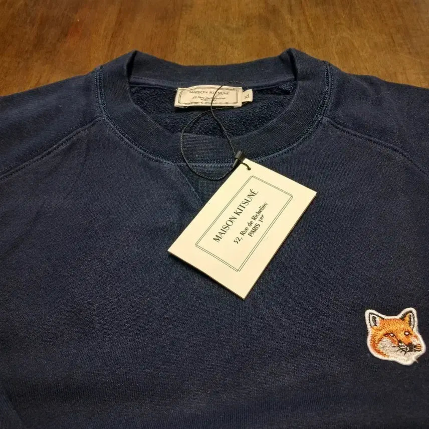 [SOLD OUT] 메종키츠네 폭스 헤드 네이비 맨투맨 105