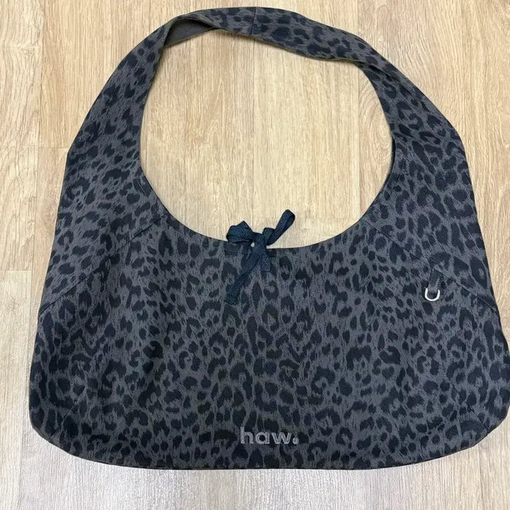 [BUNJANG] Have a Whale Leopard Bag / 해브어웨일 레오파드백