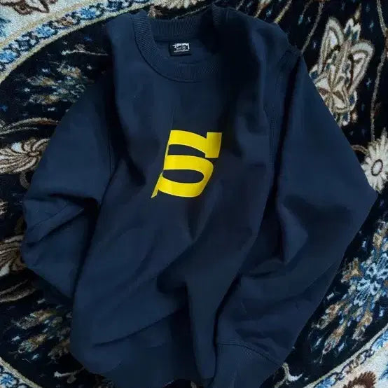 [BUNJANG] Stussy S-Logo Sweatshirt / 스투시 s로고 맨투맨 m
