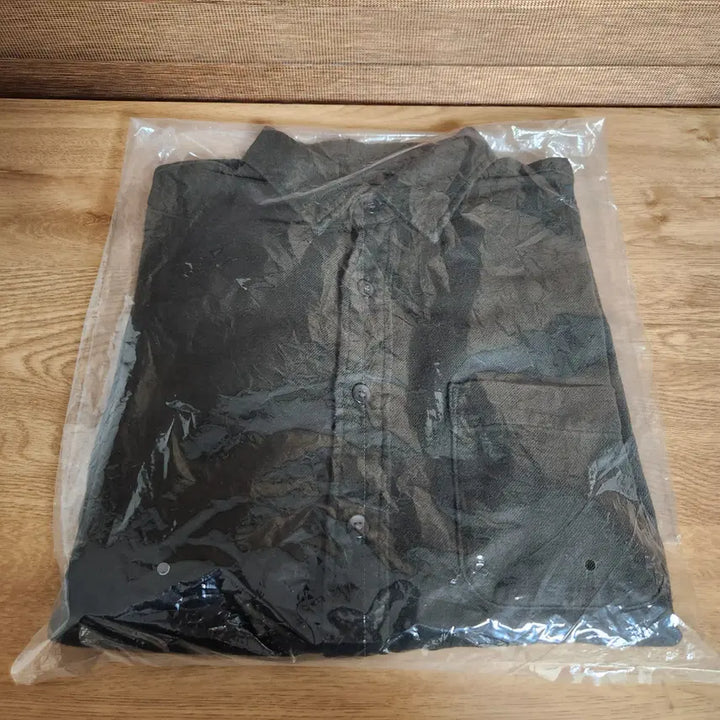 [SOLD OUT] 유니클로 플란넬 셔츠 올리브 L사이즈