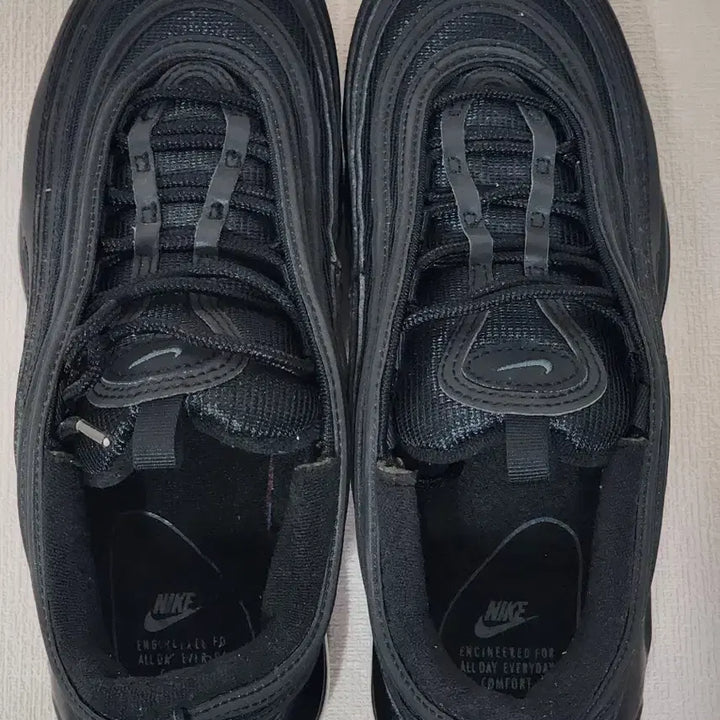 [BUNJANG] Nike Air Max 97 Black Sneakers / 나이키 에어맥스 97 블랙 250mm