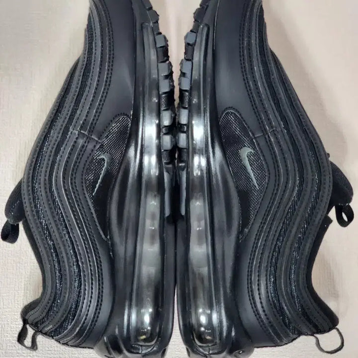[BUNJANG] Nike Air Max 97 Black Sneakers / 나이키 에어맥스 97 블랙 250mm