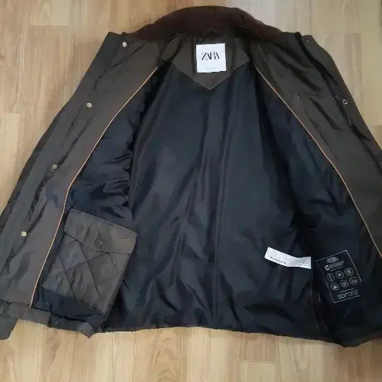 [SOLD OUT] 자라 자켓 퀄딩 경량패딩 매장정품