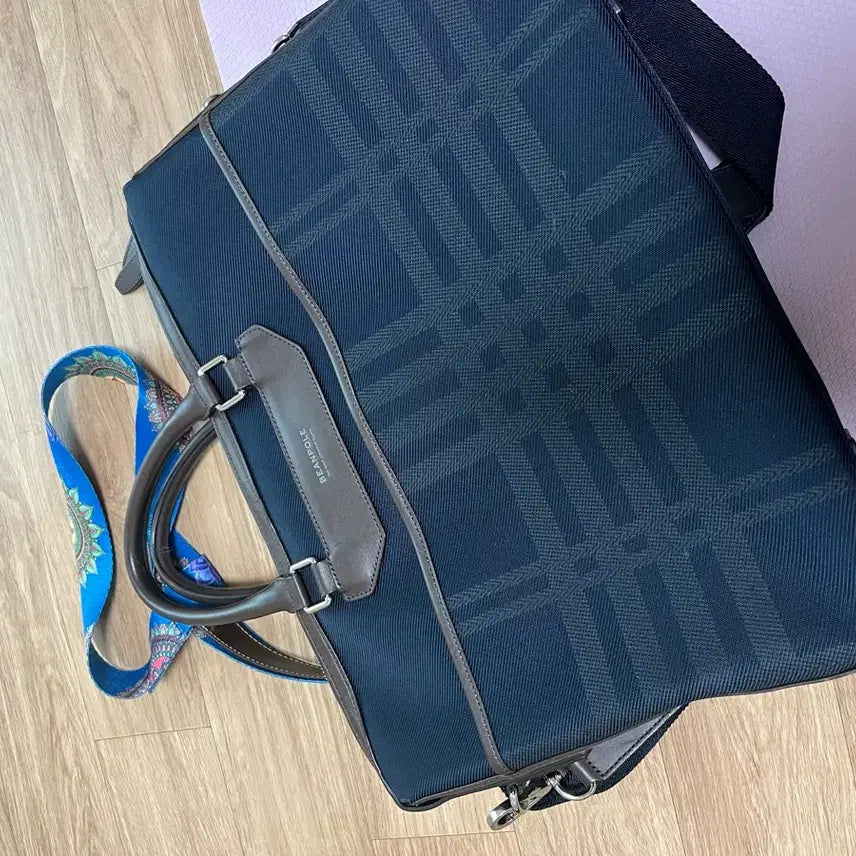 [BUNJANG] Beanpole Navy Checkered Document Bag / 빈폴 네이비 체크 서류 가방