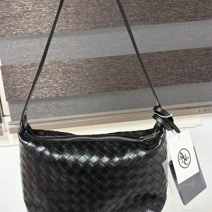 [SOLD OUT] 아노에틱 가방 팝니다(새상품)