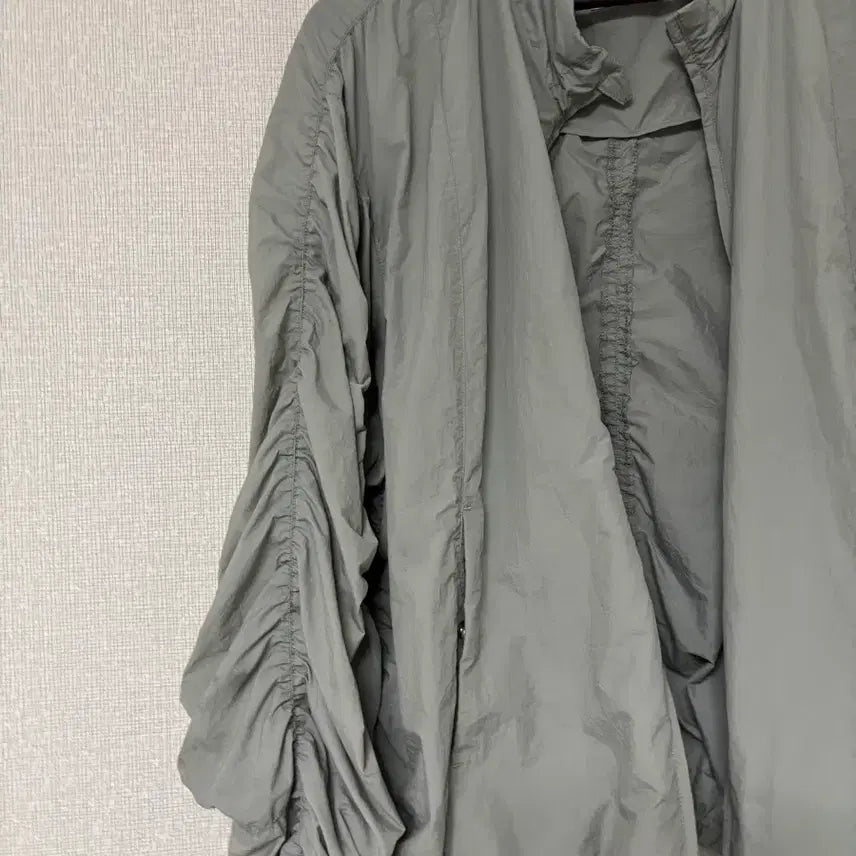 [BUNJANG] A Seconds Loose Fit Shirring Jacket / 에이세컨즈 루즈핏 셔링 간절기점퍼 아우터