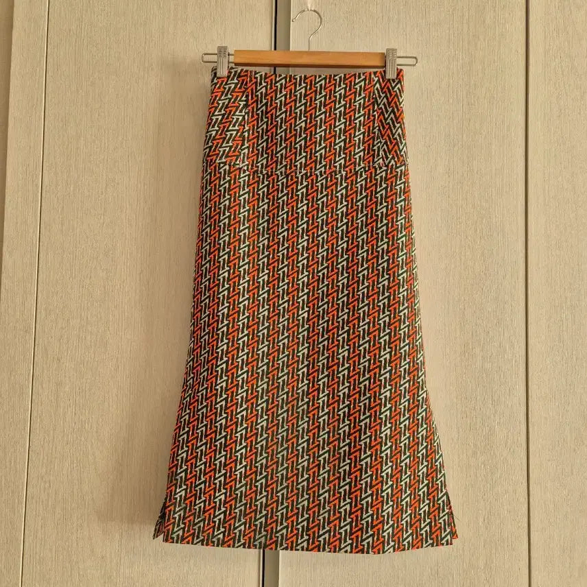 [BUNJANG] System Patterned Long Skirt / 시스템 패턴 스커트