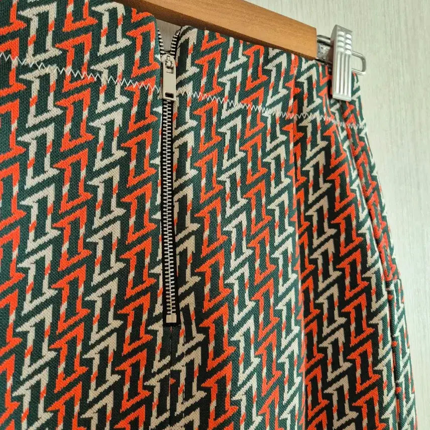 [BUNJANG] System Patterned Long Skirt / 시스템 패턴 스커트