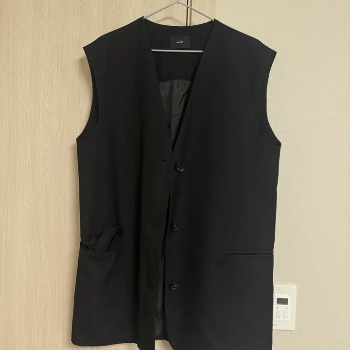 [BUNJANG] Eunoia Joseph Tailored Vest Black / 유노이아 조셉 테일러드 베스트 블랙