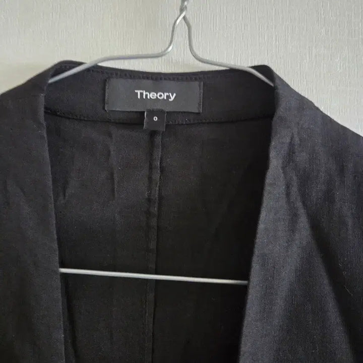 [BUNJANG] Theory Linen Short Jacket / Theory 띠어리 블랙 숏  마자켓
