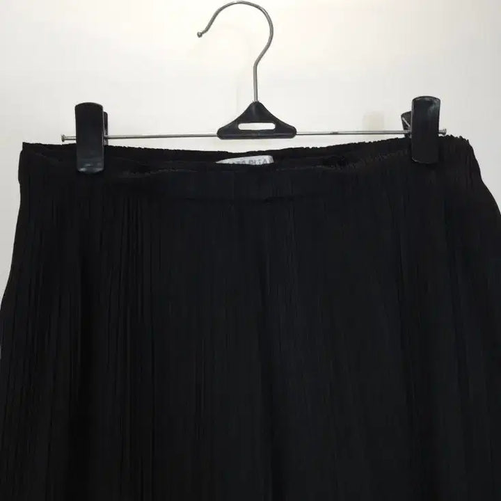 [BUNJANG] Issey Miyake Pleats Please Basic Wide Black Pants / 이세이미야케 플리츠플리즈 베이직 와이드 블랙 팬츠 2 사이즈
