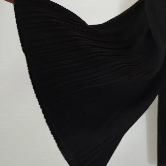 [BUNJANG] Issey Miyake Pleats Please Basic Wide Black Pants / 이세이미야케 플리츠플리즈 베이직 와이드 블랙 팬츠 2 사이즈