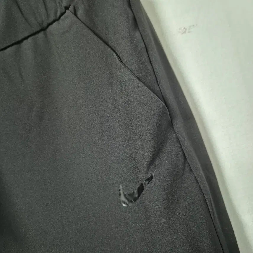 [SOLD OUT] 나이키 드라이핏 팬츠 L 블랙