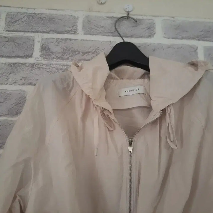 [SOLD OUT] 쉬즈미스 연베이지 홑겹 후드자켓55/알뜰한여우