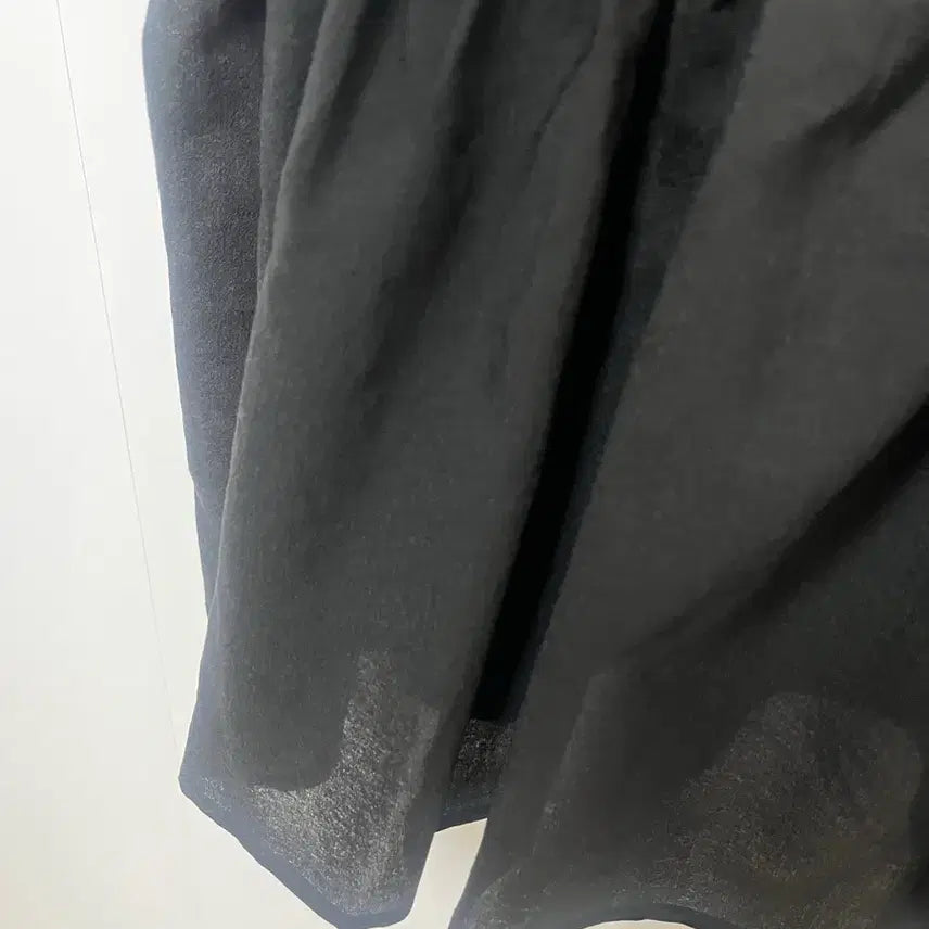 [BUNJANG] Our Cosmos Black Blouse / 아워코모스 블라우스