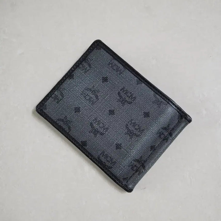 [BUNJANG] MCM Money Clip Wallet / [11*8.5] MCM 엠씨엠 머니클립/지갑