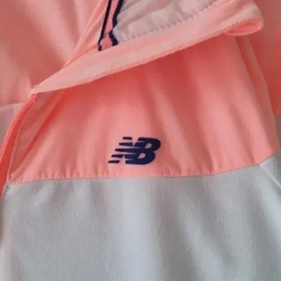 [SOLD OUT] 뉴발란스 후드집업 90(M) 여성