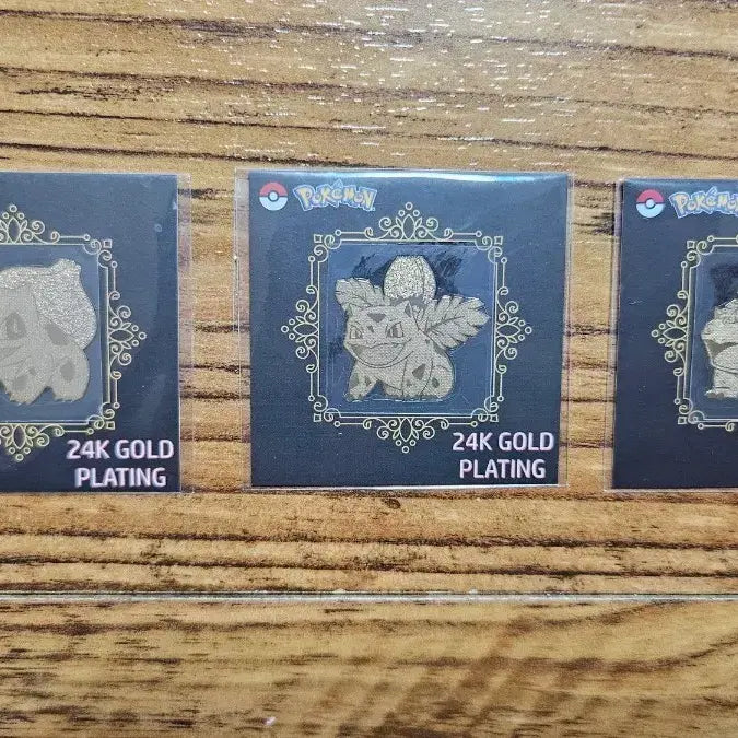[BUNJANG] Pokemon 24K Gold Plated Stickers Bulbasaur, Ivysaur, Venusaur (Set of 3) / 포켓몬 24K 금도금 스티커 이상해씨 이상해풀 이상해꽃 (3종)