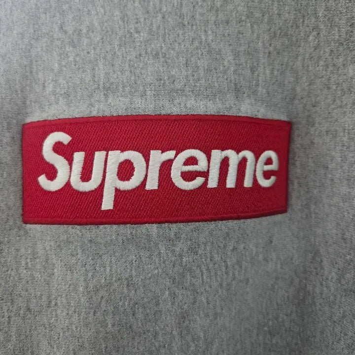 [BUNJANG] Supreme Box Logo Crewneck Sweatshirt / 슈프림박스로고맨투맨M