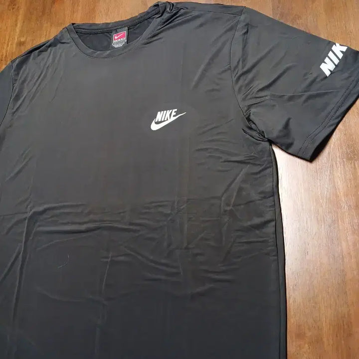 [BUNJANG] Nike Black Performance Short Sleeve T-Shirt Size 105 / 나이키 블랙 기능성 반팔 티셔츠 105 사이즈