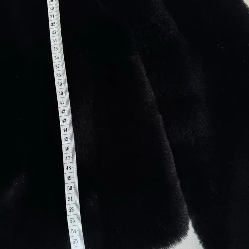 [SOLD OUT] 블랙 후드 퍼 자켓 산드로 정품