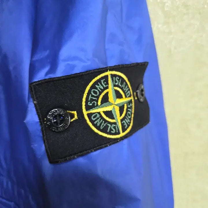 [BUNJANG] Stone Island Micro Ripstop Windbreaker Blouson M / 스톤아일랜드 마이크로립스탑 바람막이 블루종 M