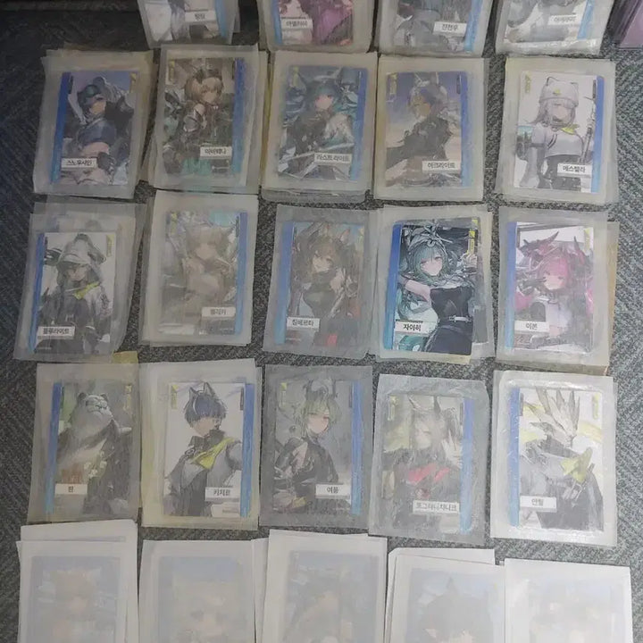 [BUNJANG] Arknights ENDFIELD GS25 Photocard &amp; Ttibuseel / 7월2일 버전 엔드필드 포토카드, 띠부씰 팝니다. 명일방주 gs25